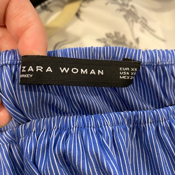 Zara off be shoulder puffy sleeve top - Picture 3 of 3